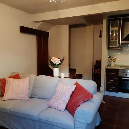 Сasa de vacaciones Casa Con Patio Y Chimenea En