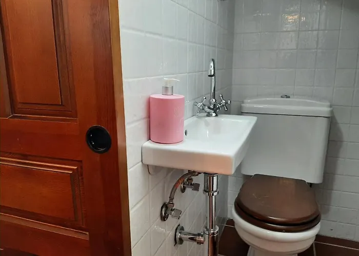 Casa Con Patio Y Chimenea En * ピエドララベス