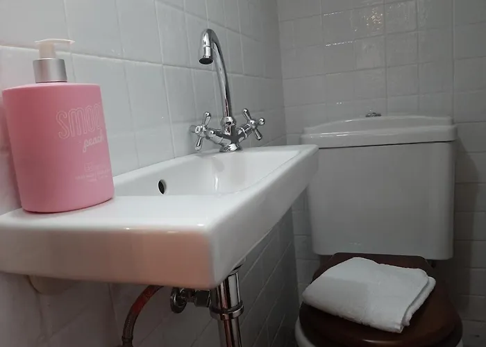 別荘 Casa Con Patio Y Chimenea En ピエドララベス