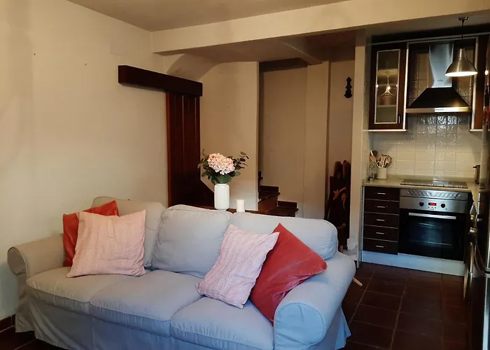 別荘 Casa Con Patio Y Chimenea En